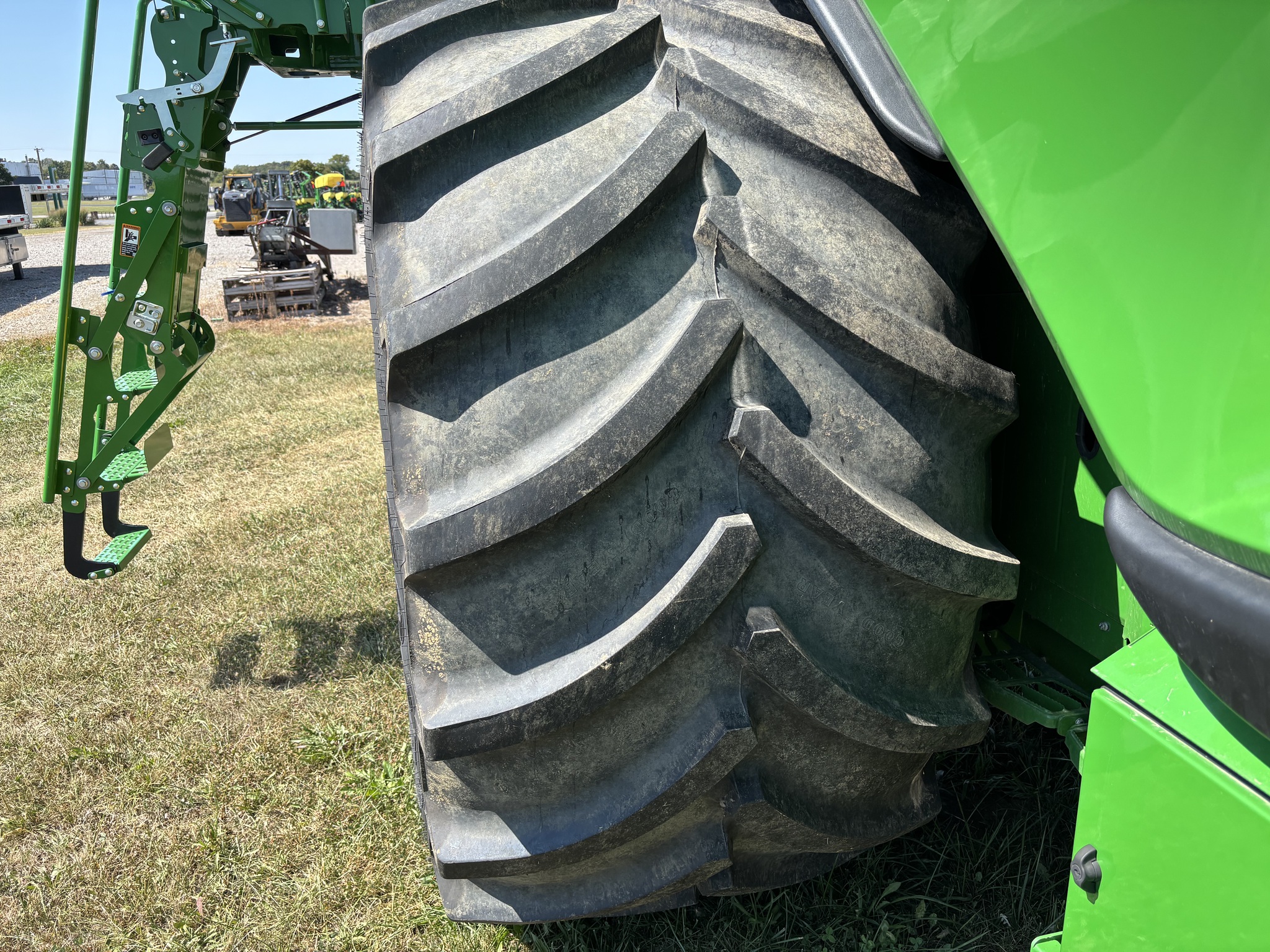 Used 2024 John Deere X9 1100 Combines at Koenig Equipment in Anna, OH - PhotoXL9