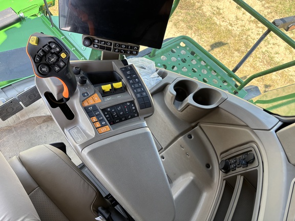 Used 2024 John Deere X9 1100 Combines at Koenig Equipment in Anna, OH - Photo22