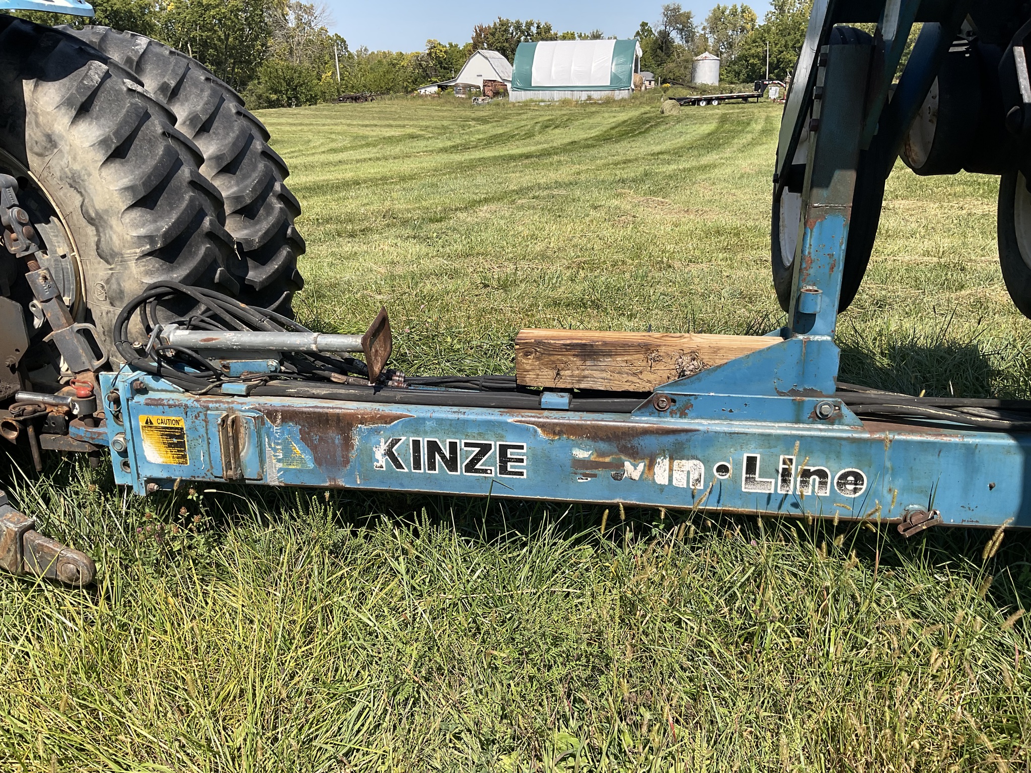 Kinze Twin Line Image 12