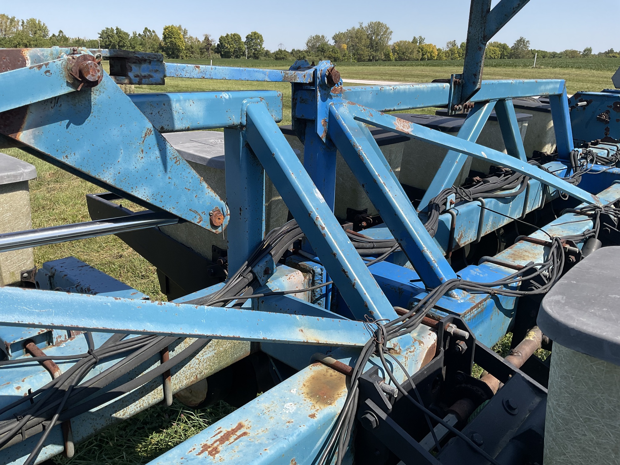 Kinze Twin Line Image 7