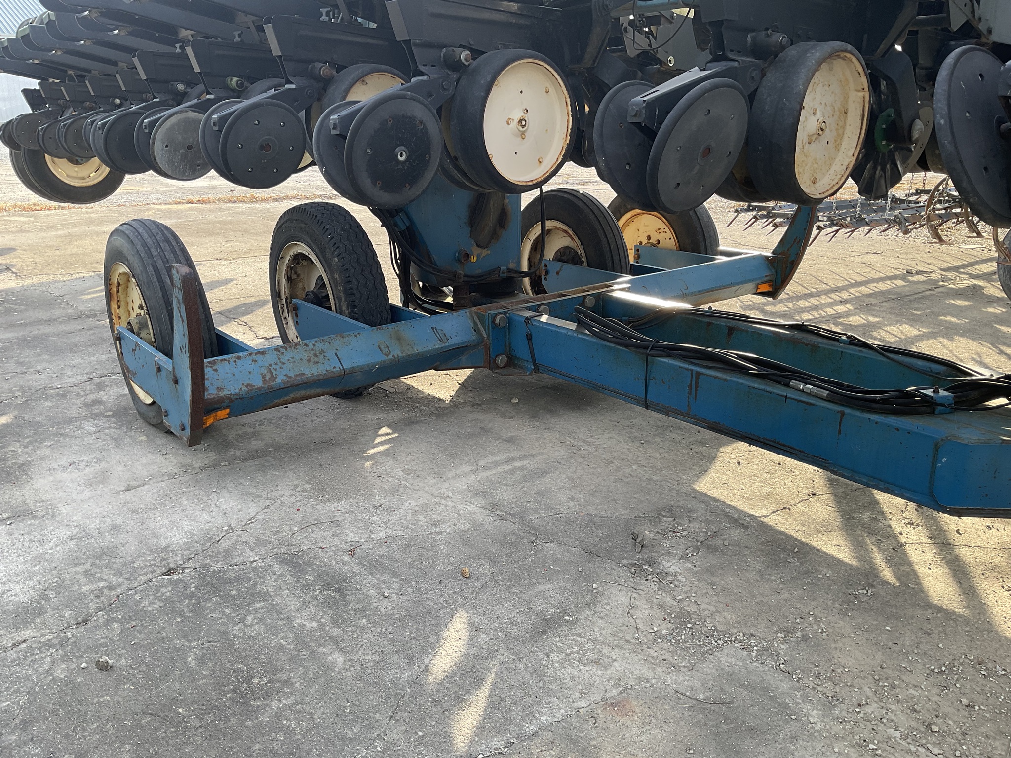 Kinze Twin Line Image 8