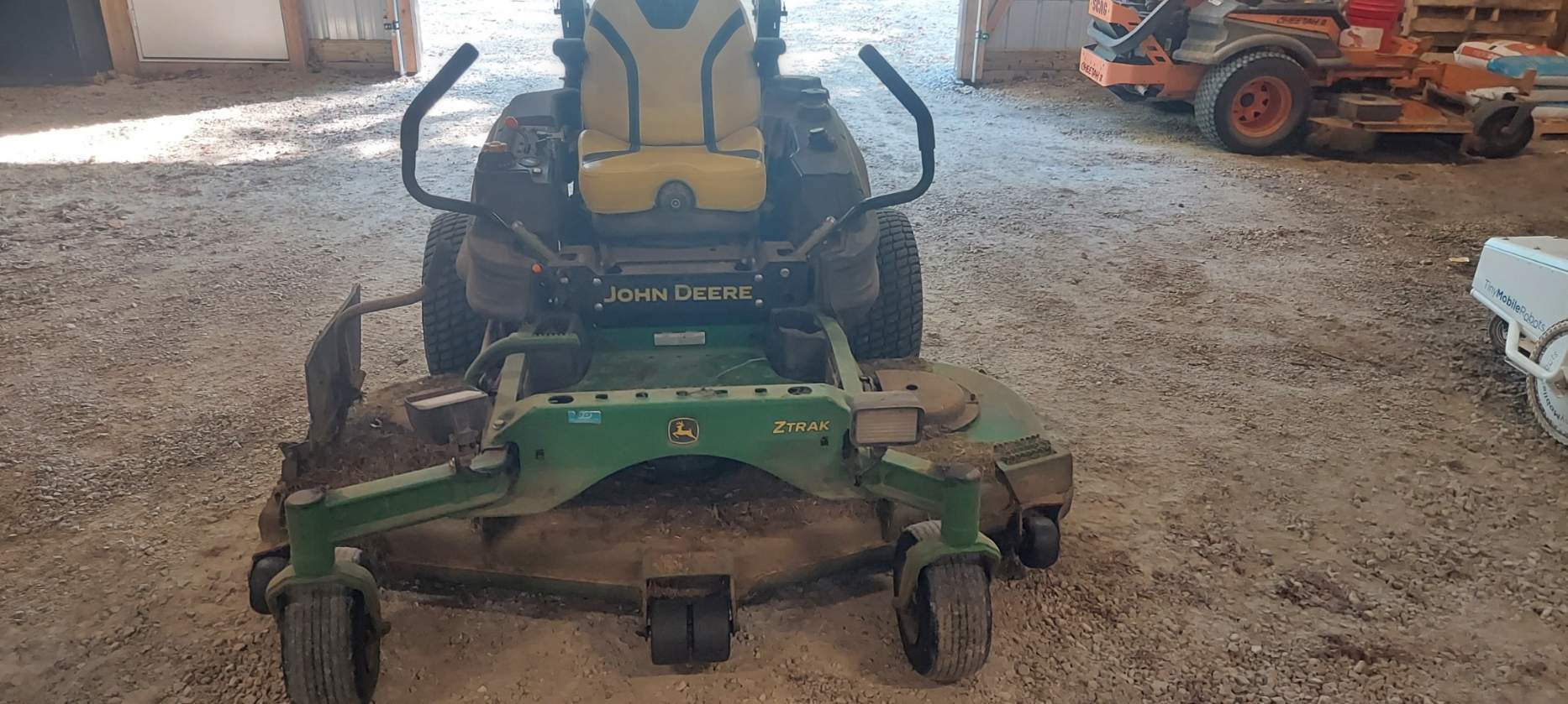 Used 2016 John Deere Z950M Zero Turn Mowers at Koenig Equipment in Urbana, OH - PhotoXL0