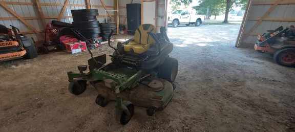 Used 2016 John Deere Z950M Zero Turn Mowers at Koenig Equipment in Urbana, OH - Photo5