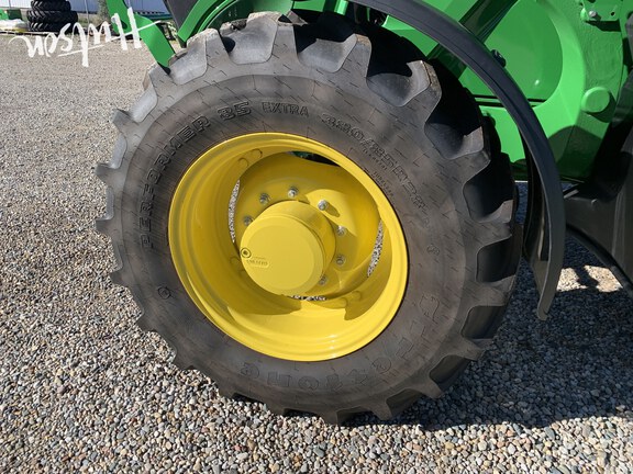 Photo of 2024 John Deere 6145M