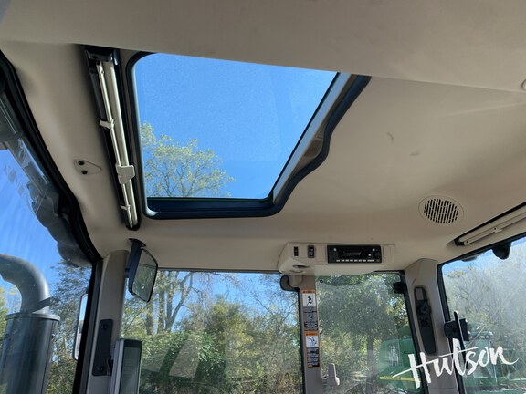 Photo of 2024 John Deere 6145M