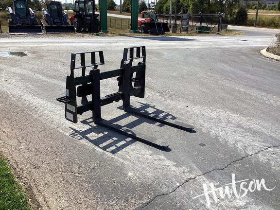 Photo of 2023 John Deere T213143