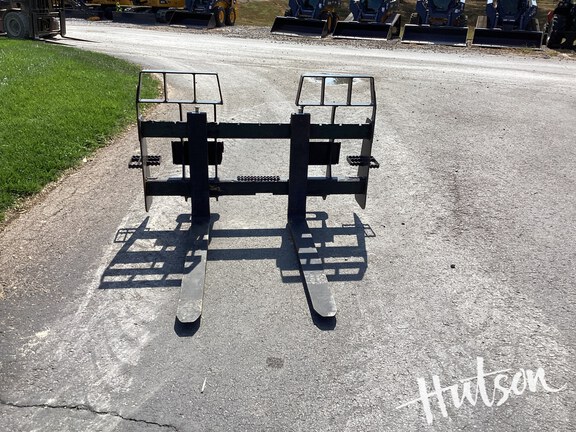 Photo of 2023 John Deere T213143