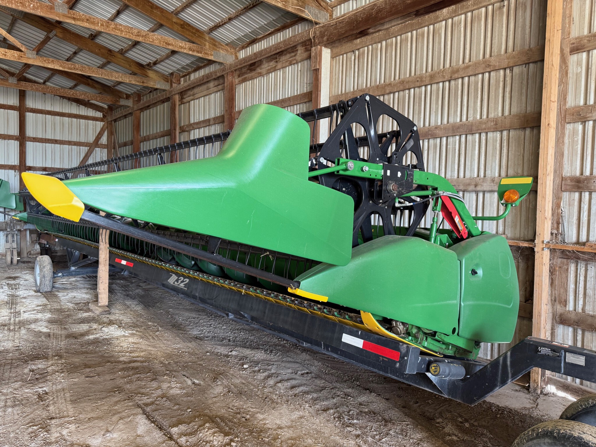 2016 John Deere 635F Image 1