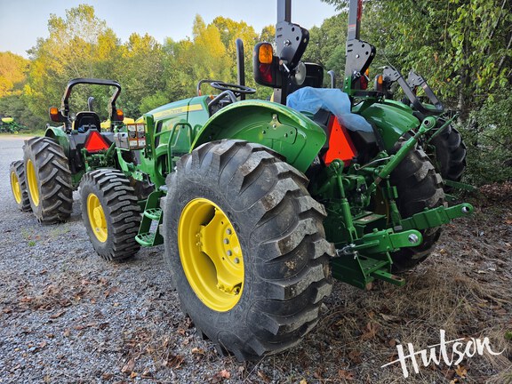 Photo of 2024 John Deere 5060E
