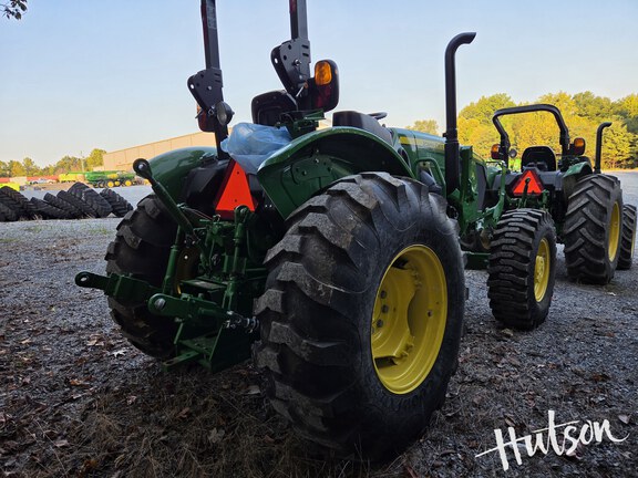Photo of 2024 John Deere 5060E