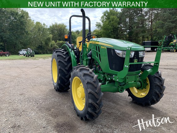 Photo of 2024 John Deere 5067E