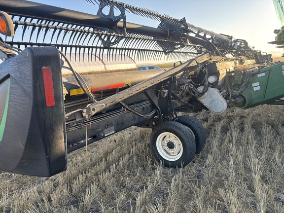 Used 2018 MacDon FD75 Combine Platforms at Horizon Ag & Turf in Mayerthorpe, AB - Photo4