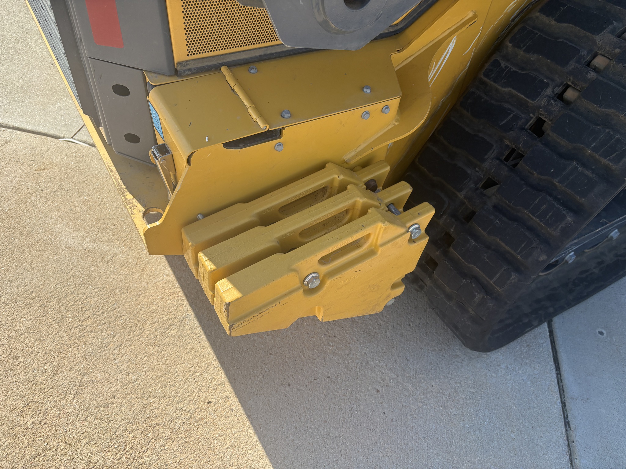 2024 John Deere 333G Image 14