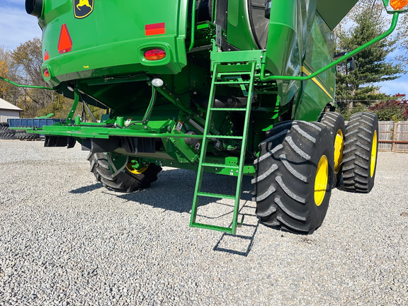 2021 John-Deere S770