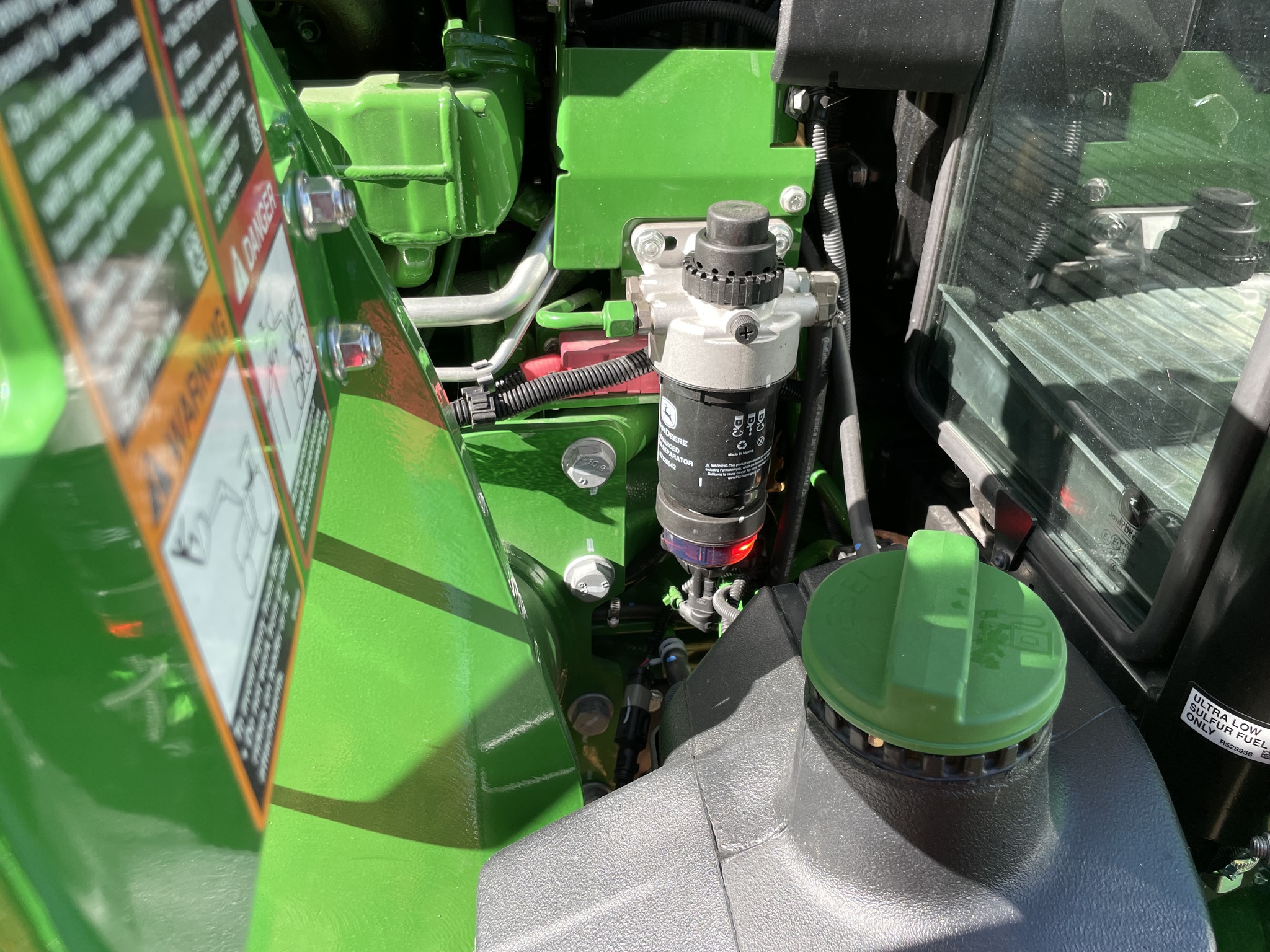 2025 John Deere 5100E Image 17