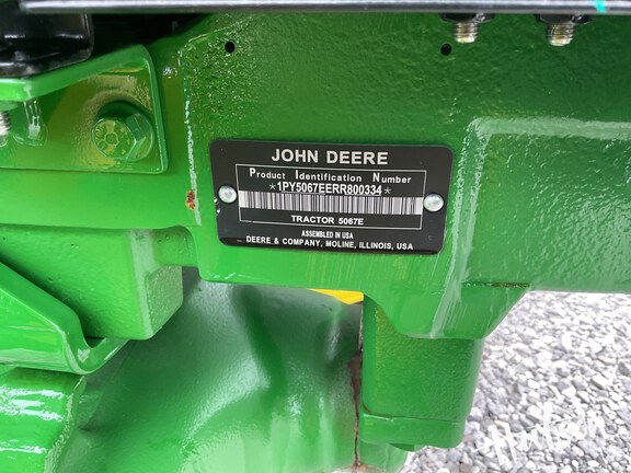 Photo of 2024 John Deere 5067E