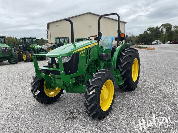 Photo of 2024 John Deere 5067E