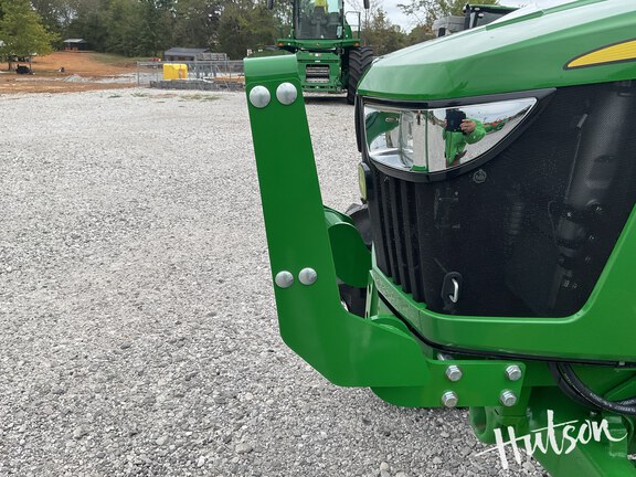 Photo of 2024 John Deere 5067E