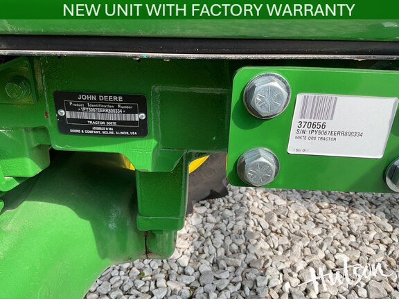 Photo of 2024 John Deere 5067E