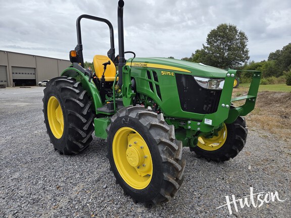 Photo of 2024 John Deere 5075E