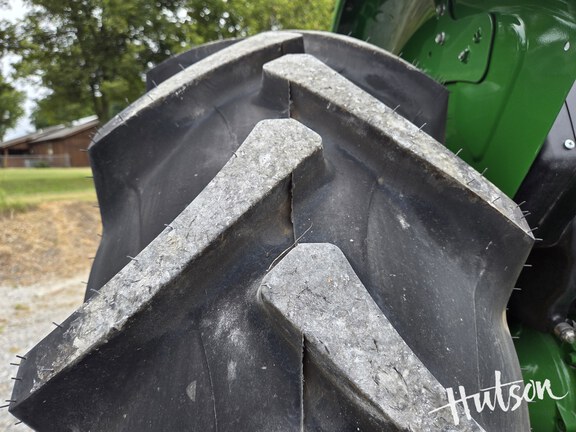 Photo of 2024 John Deere 5075E