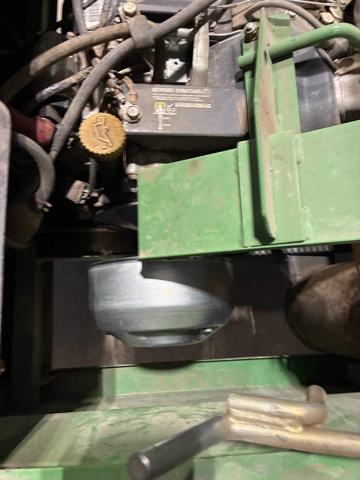 2000 John Deere 4X2 Image 10