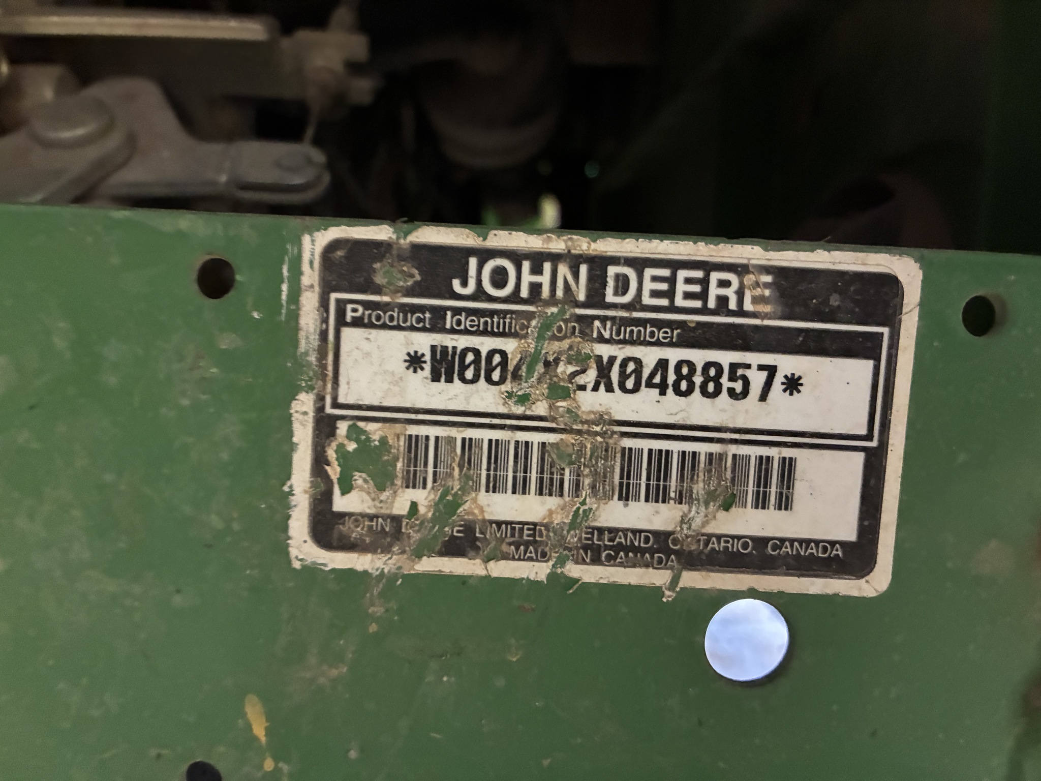 2000 John Deere 4X2 Image 12