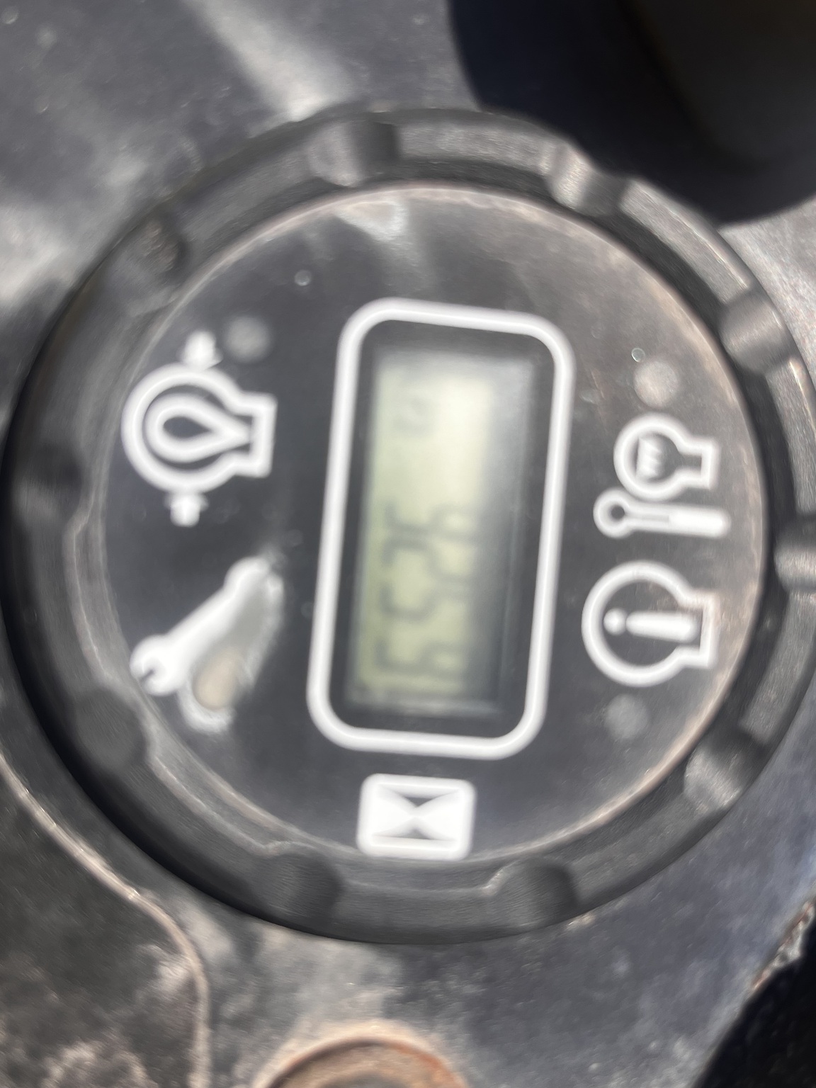 2015 John Deere Z920M Image 16