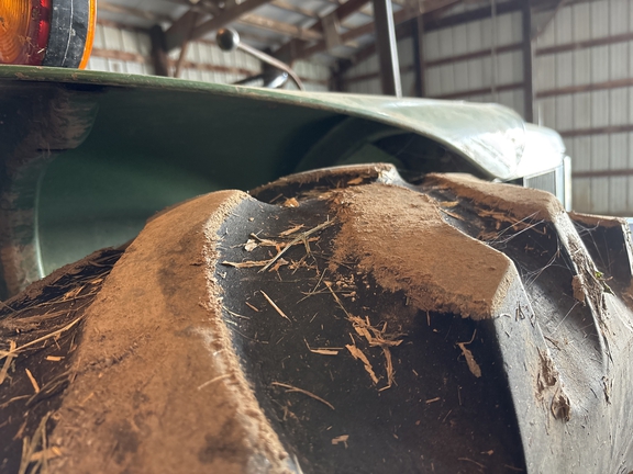 Used 1983 John Deere 2950 Row Crop Tractors at Koenig Equipment in Anna, OH - Photo9