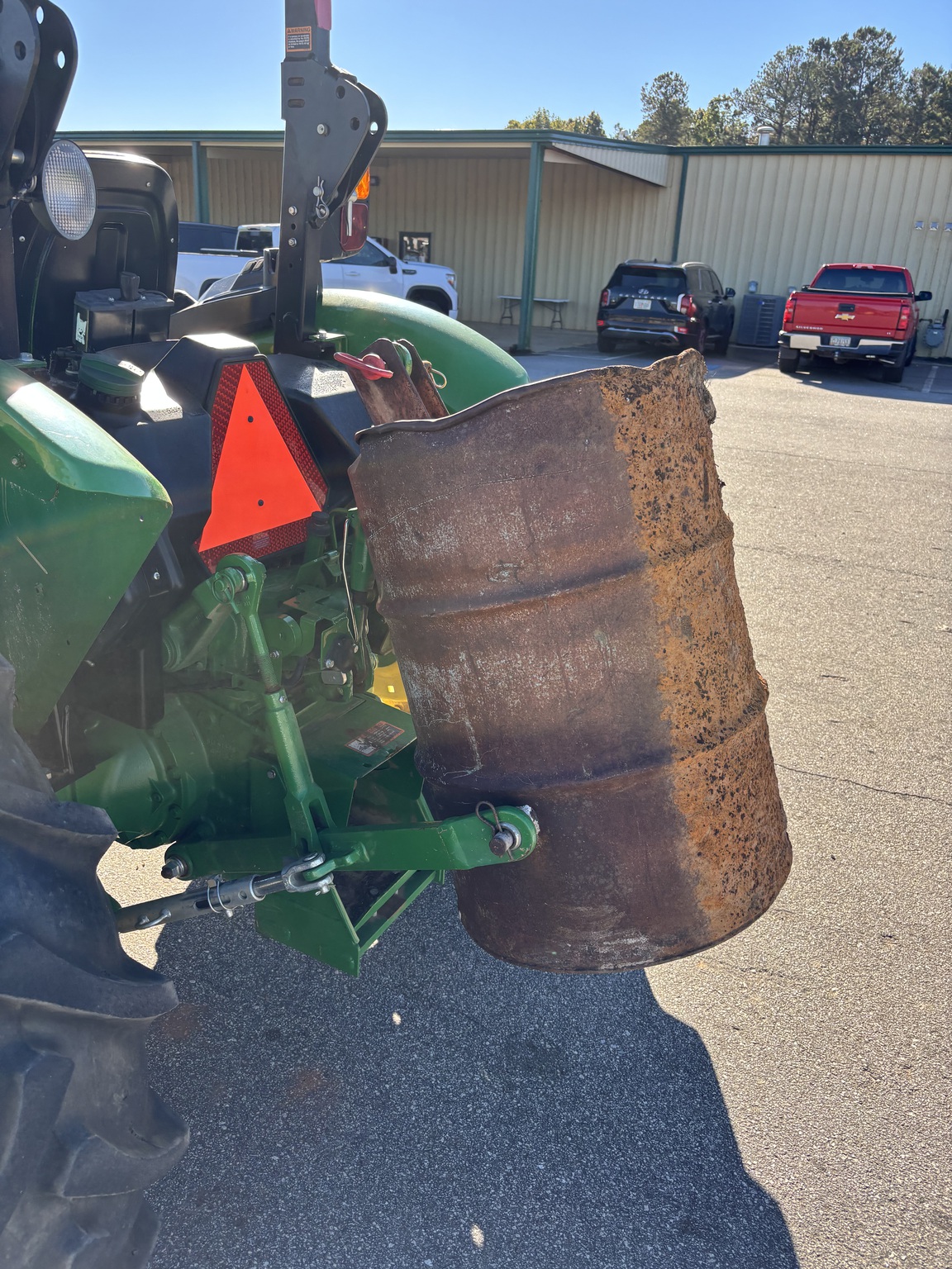 2021 John Deere 5075E Image 11