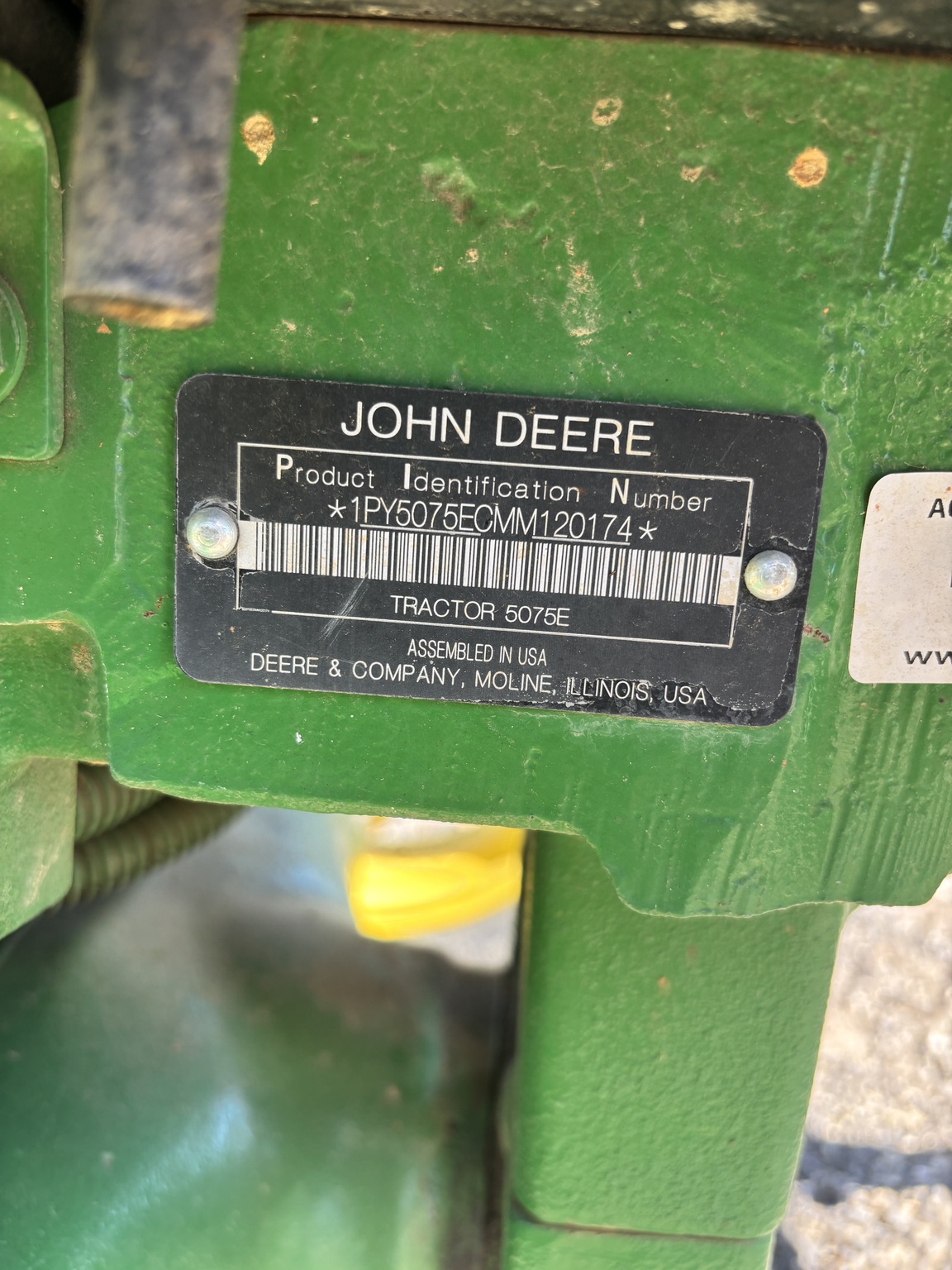 2021 John Deere 5075E Image 13
