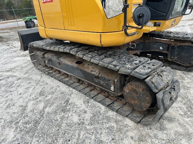 2019 John Deere 135G Image 6