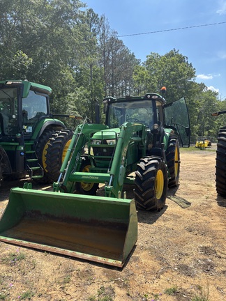 2019 John Deere 6120R-2