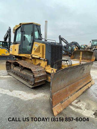 2005 John Deere 700J XLT