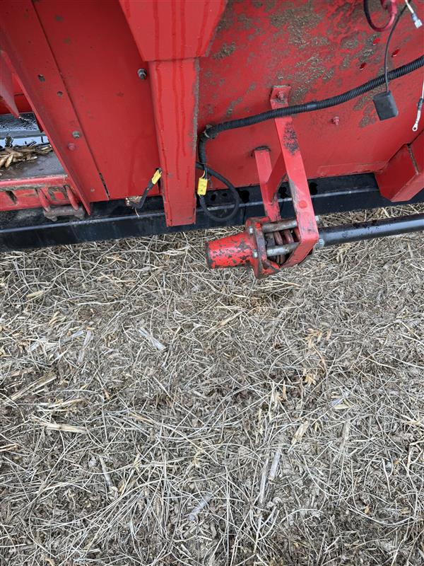 Massey Ferguson 9320 Image 9