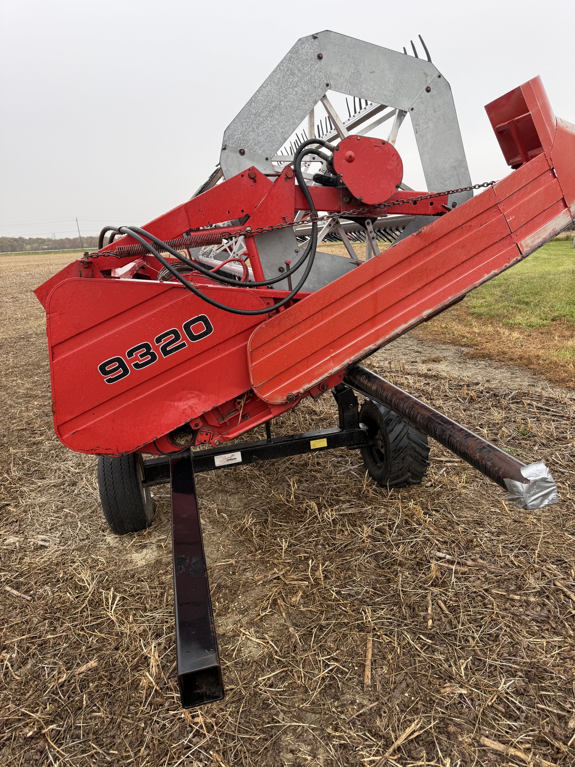 Massey Ferguson 9320 Image 1