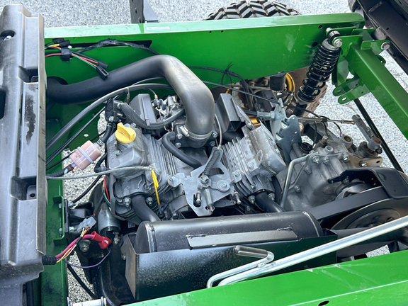 2024 John-Deere TX 4X2