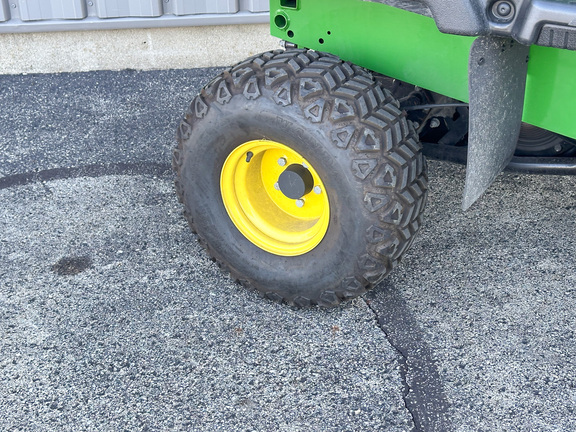 2024 John-Deere TX 4X2