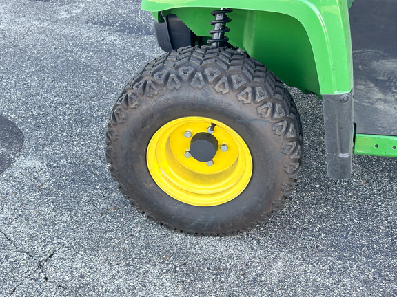 2024 John-Deere TX 4X2