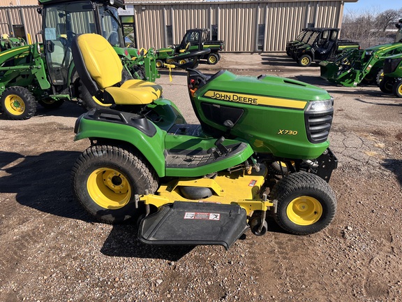 2014 John Deere X730 - Photo4