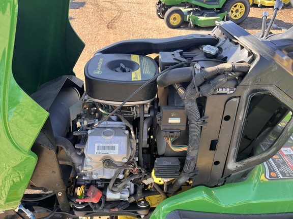 2014 John Deere X730 - Photo17