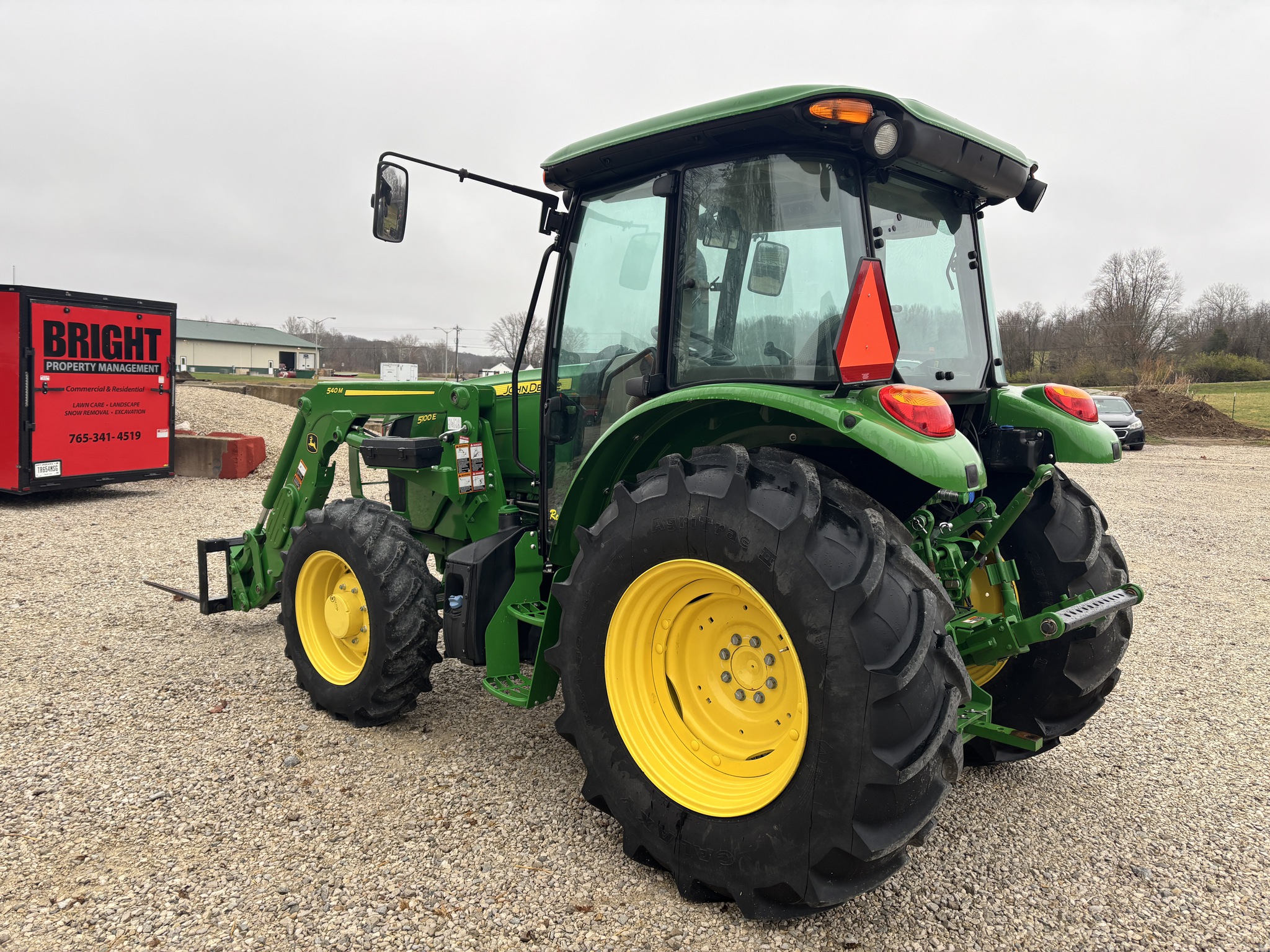 Used 2023 John Deere 5100E Utility Tractors at Koenig Equipment in Franklin, IN - PhotoXL3