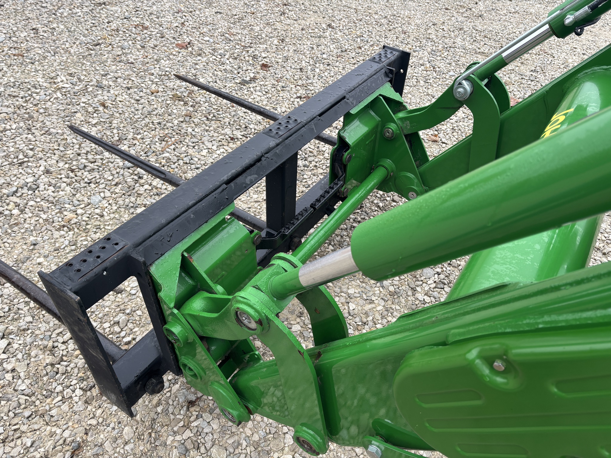 Used 2023 John Deere 5100E Utility Tractors at Koenig Equipment in Franklin, IN - PhotoXL8