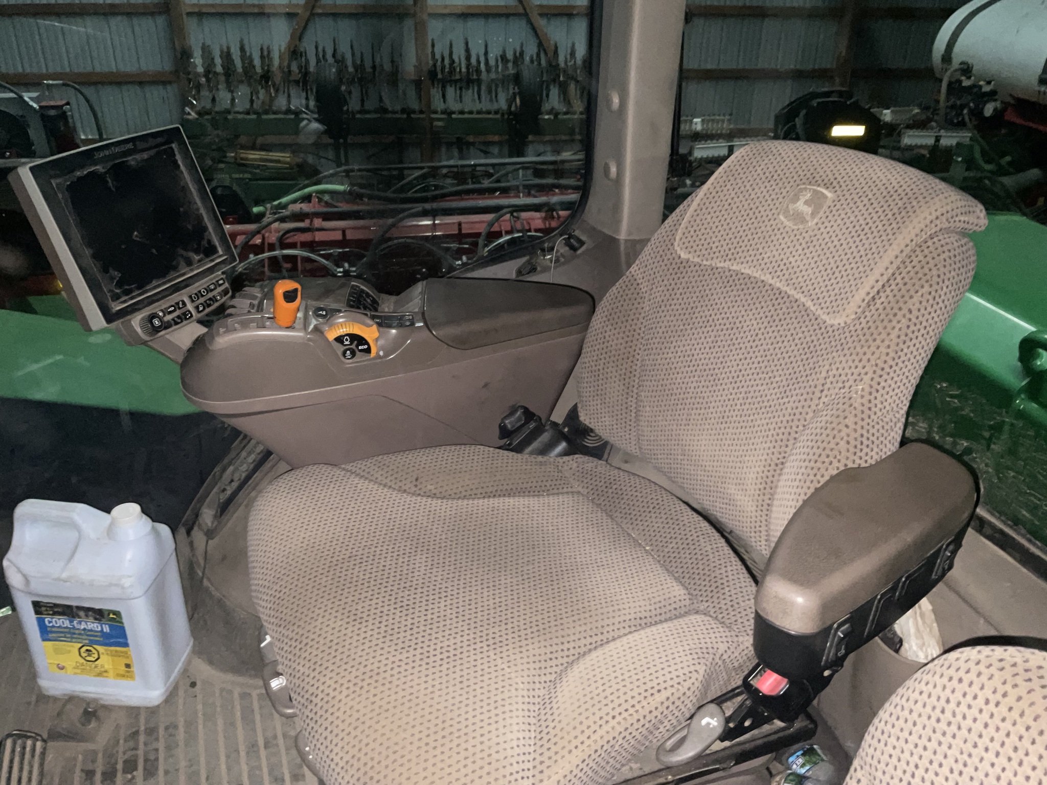 2015 John Deere 9520R Image 11