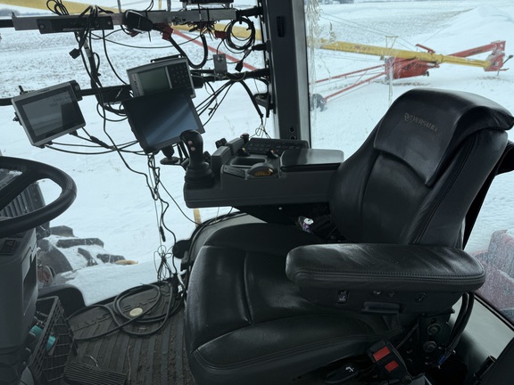 2019 Versatile 460 - Photo9