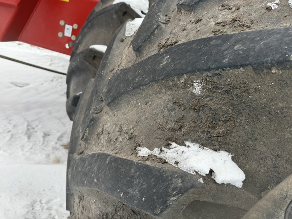 2019 Versatile 460 - Photo17