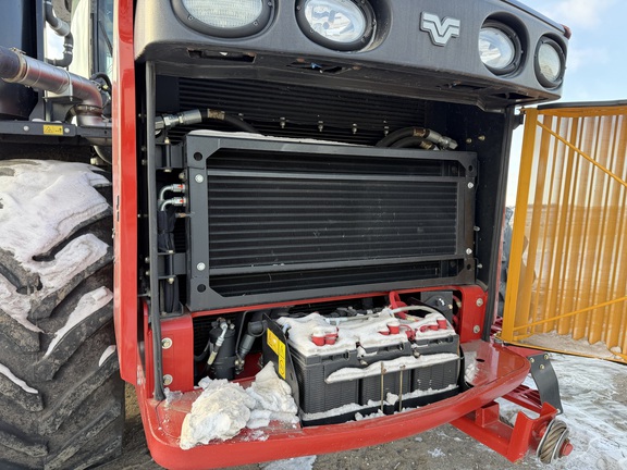 2019 Versatile 460 - Photo24