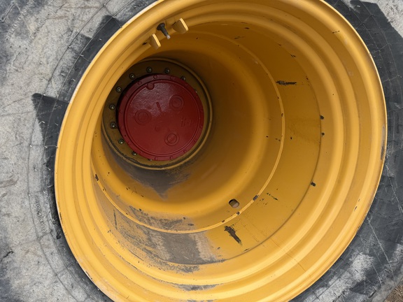 2019 Versatile 460 - Photo12