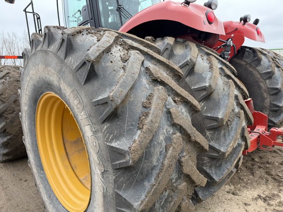 2019 Versatile 460 - Photo15