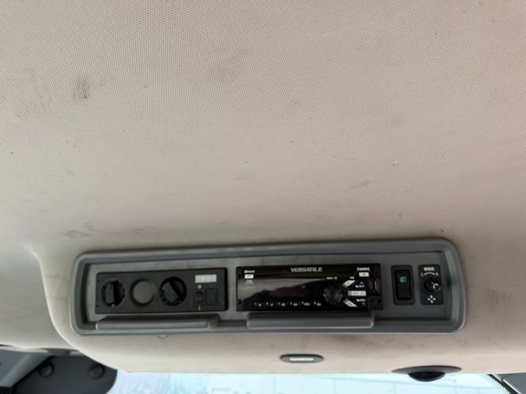 2019 Versatile 460 - Photo32